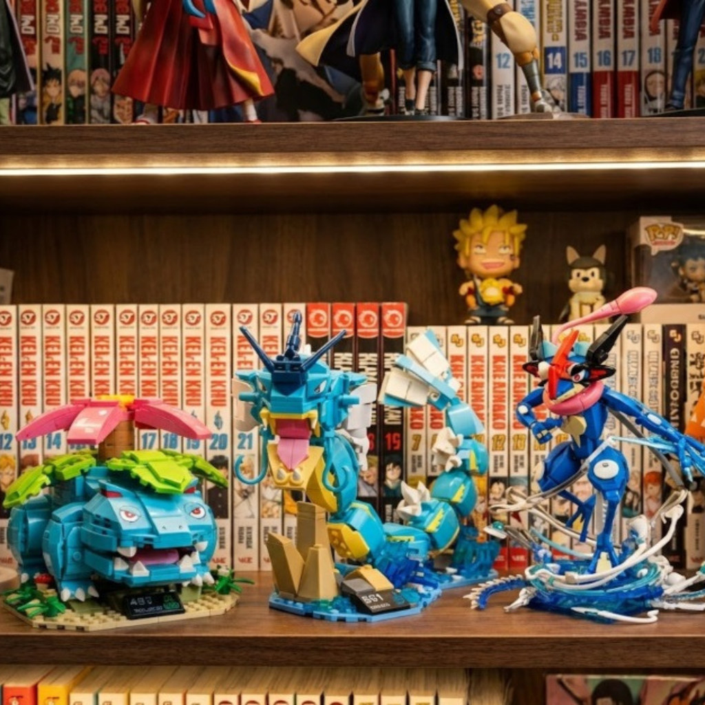 Pokemon Building Blocks - Venusaur, Charizard, Gyarados, Greninj Anime Action Model Sets - DIY Toy Gift for Fans & Collectors (14+)